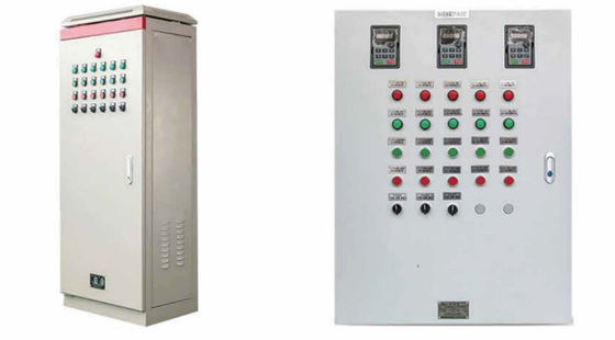 Το χειρουργείο καθαρίζει το AHU Panel Κεντρικό σύστημα ελέγχου με τον ελεγκτή της Siemens